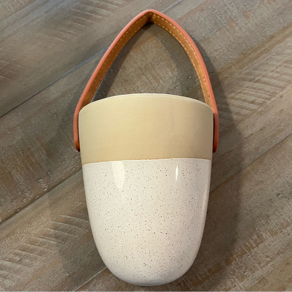 Two-Tone Ceramic Wall Pocket Vase with Leather Handle